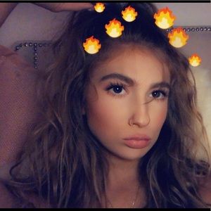 Meet your Posher, Ingrid